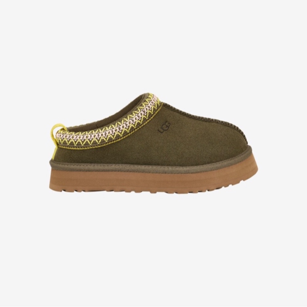 UGG Tazz platform new with box